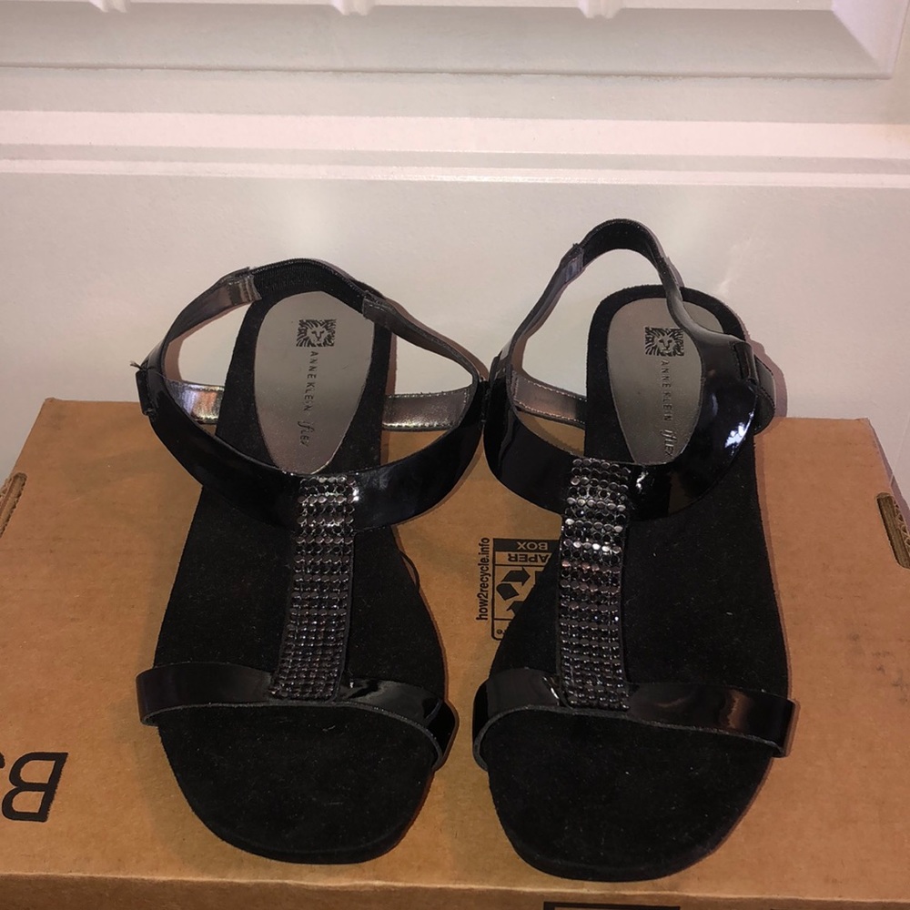 Anne Klein Black Heels